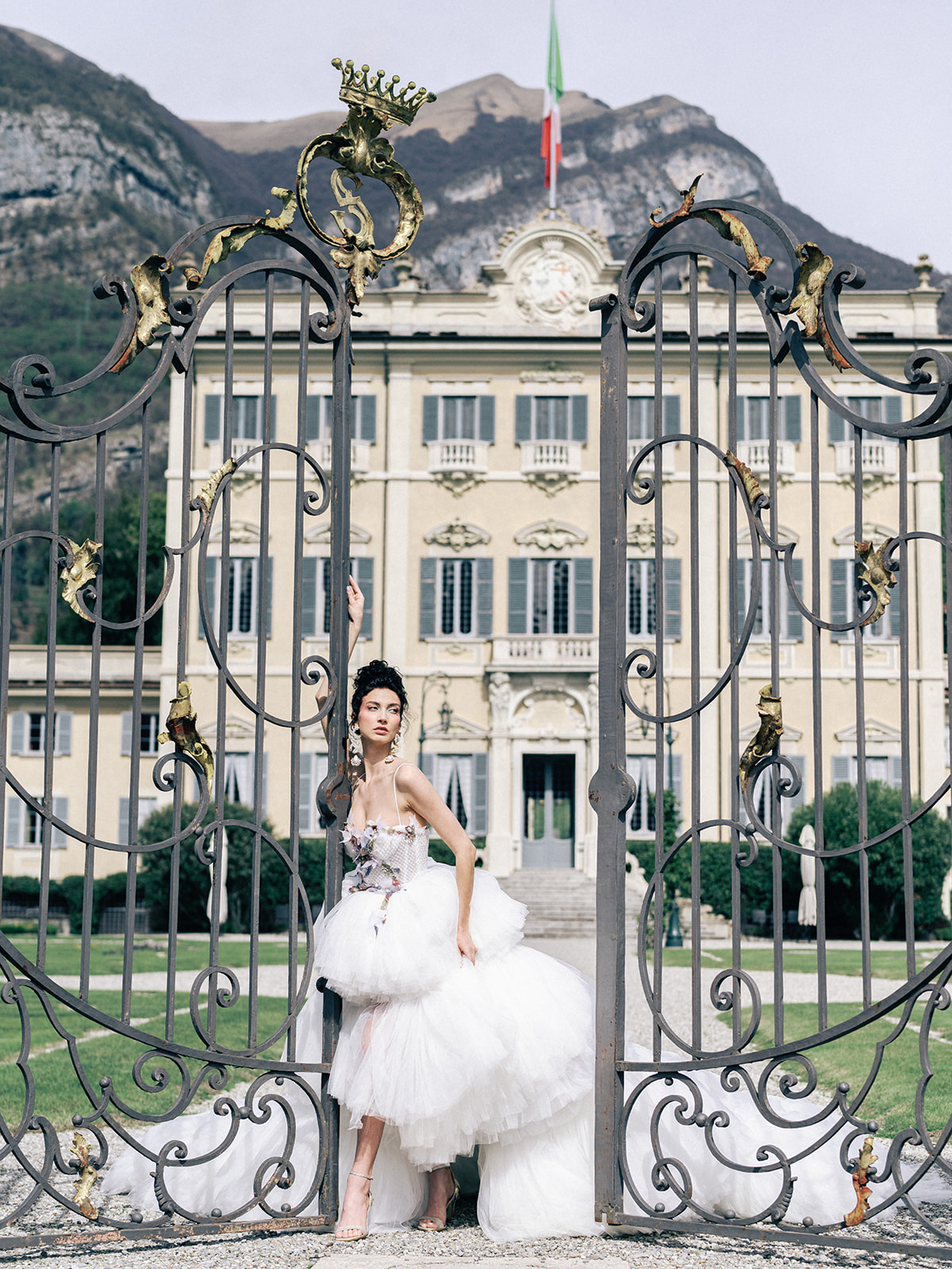 Bridal Fashion Shoot at Villa Sola Cabiati on Lake Como 