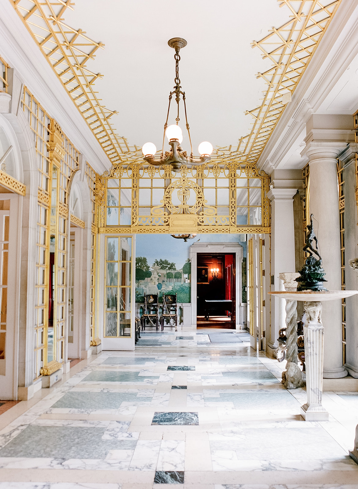 Reception Hallway inside the Larz Anderson House in Washintgon DC