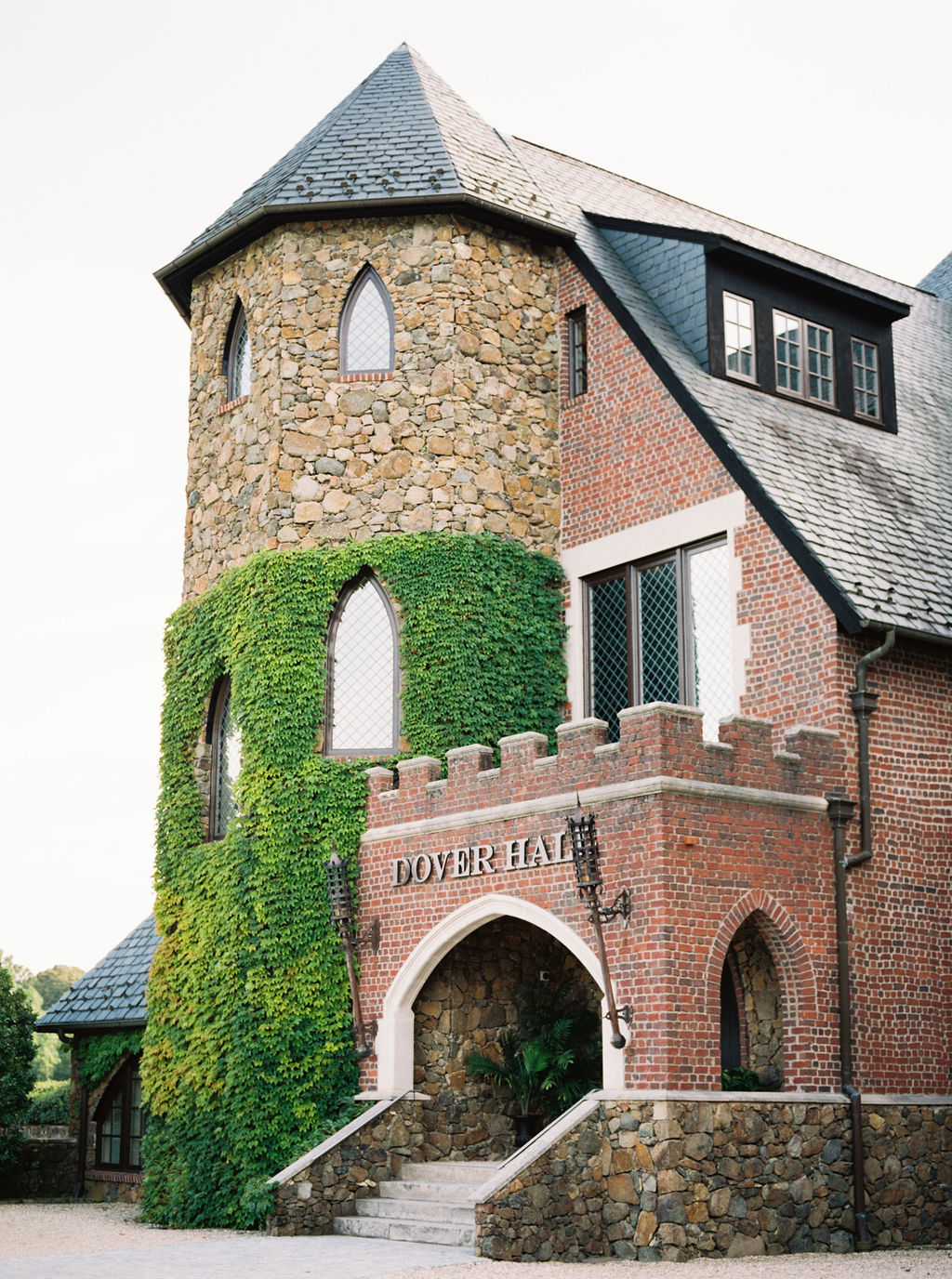 Exterior of Dover Hall Estate Wedding Venue in Richmond Virginia